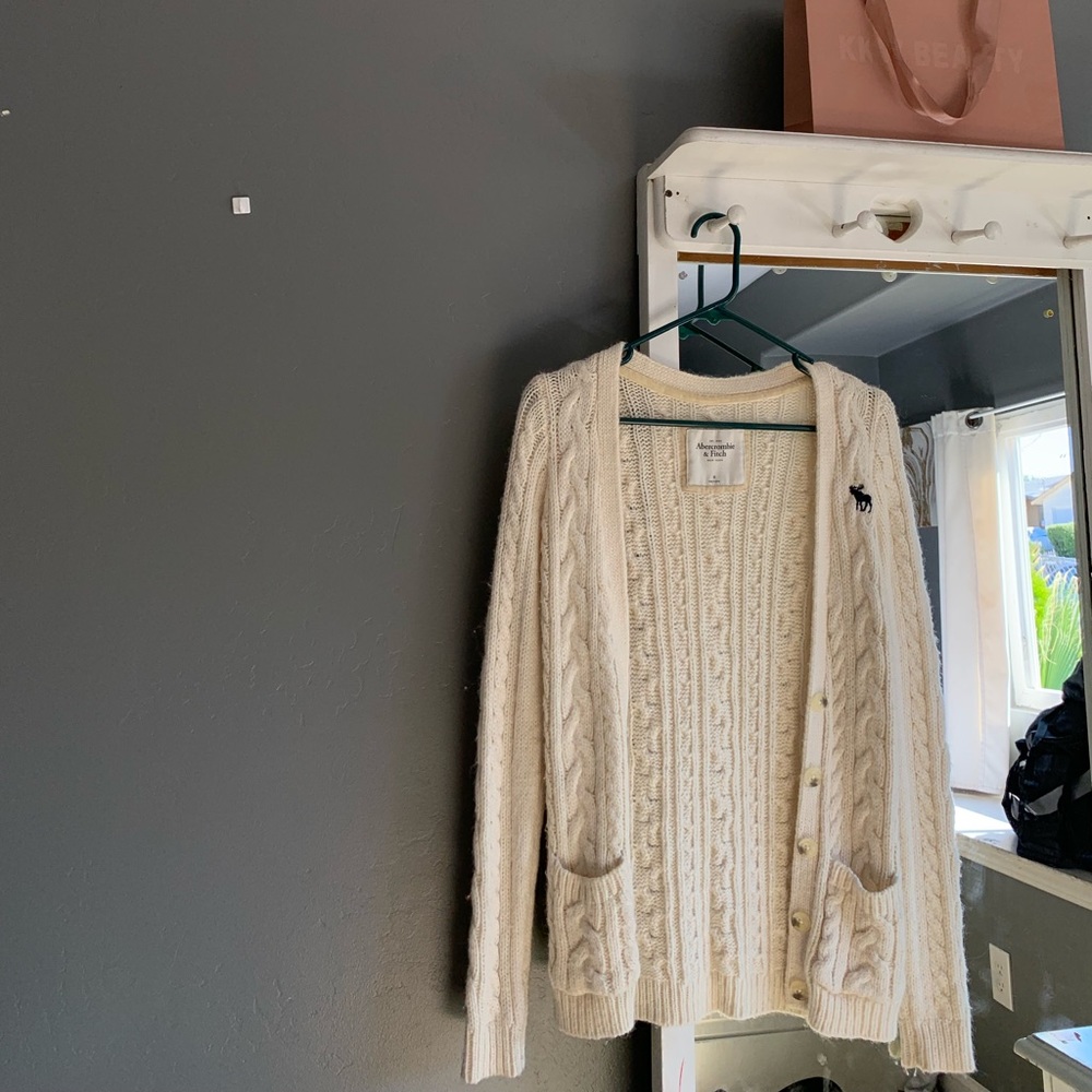 knit cardigan